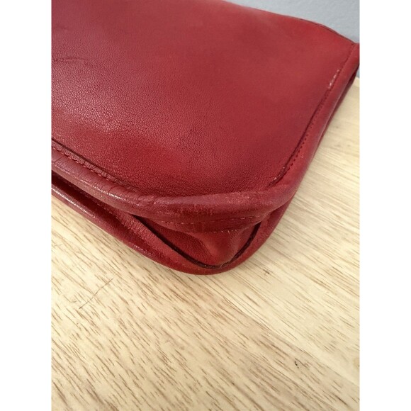 70s Coach Vintage Cherry Red Leather NYC Zip Clutch Portfolio w/ Wristlet 9917 - Picture 6 of 12